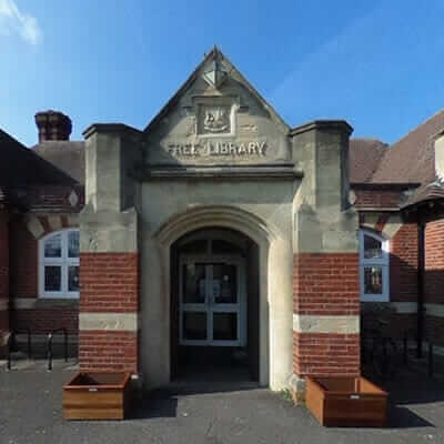 Tuesday Knit & Natter Club